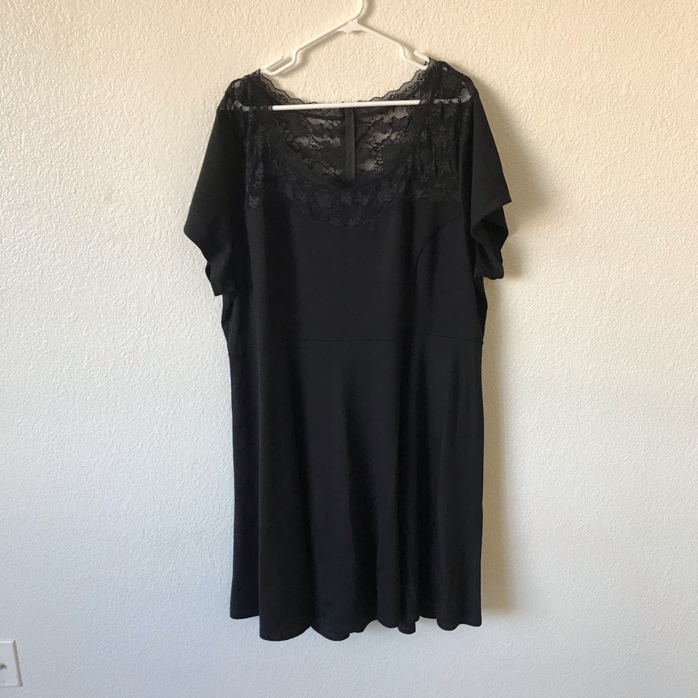 TORRID BLACK PONTE KNIT SKATER DRESS SIZE 26